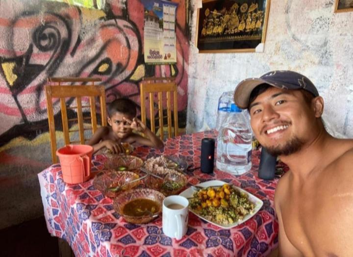Sandaru Surffing Inn Weligama Eksteriør bilde