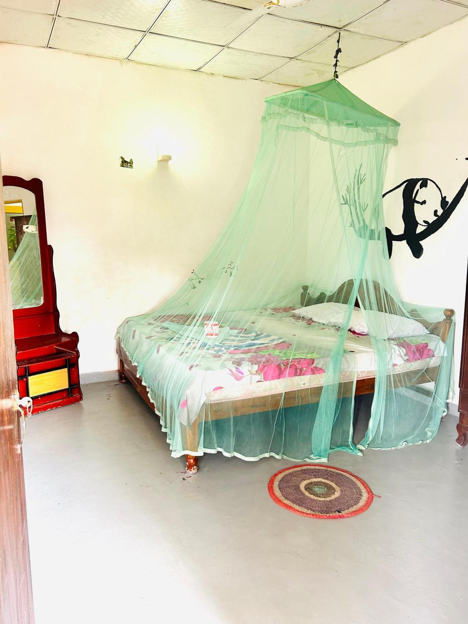 Sandaru Surffing Inn Weligama Rom bilde